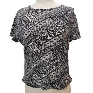 Croft & Barrow Shirt Womens Petite Medium Blouse Geometric Black Short Sleeve